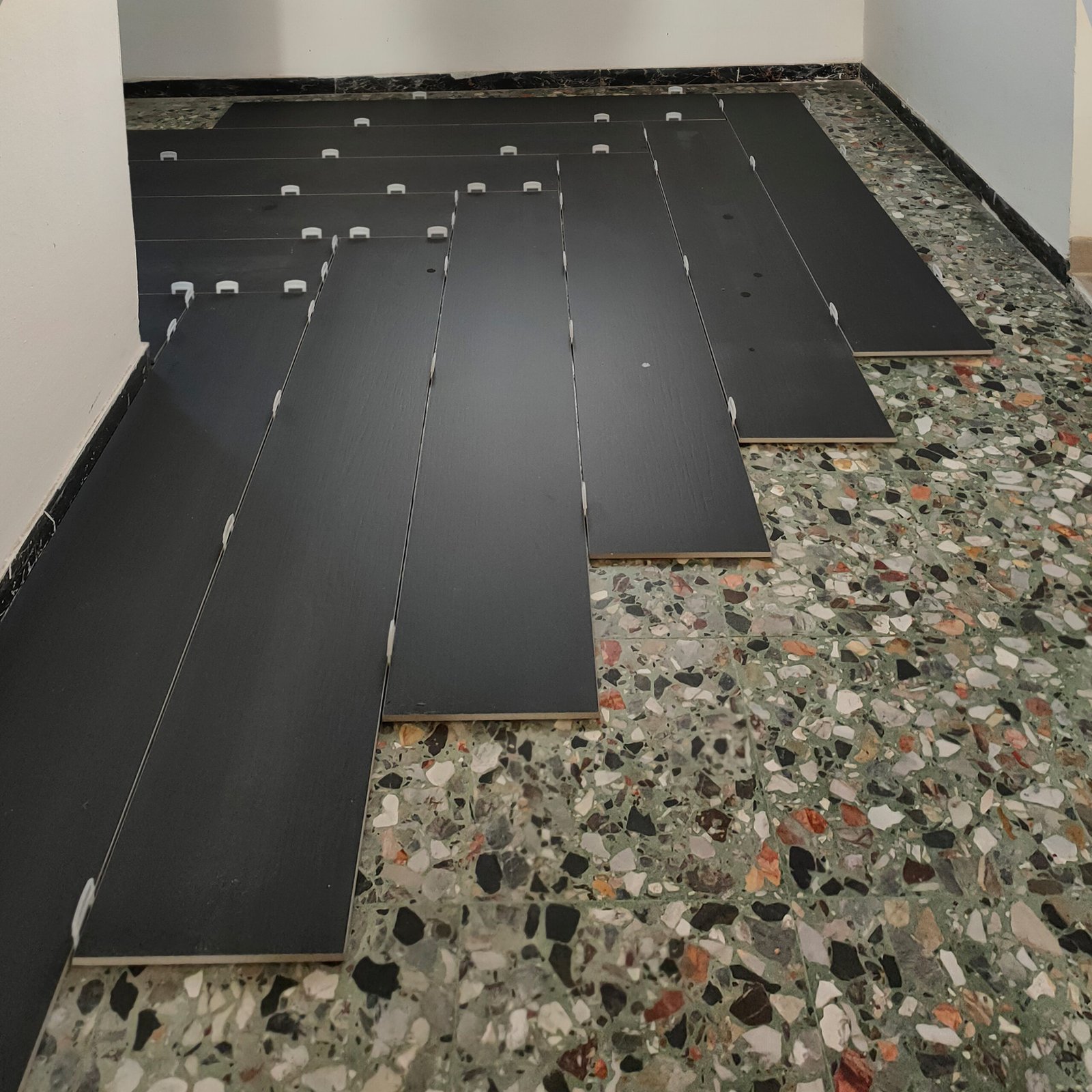 Piastrelle in sovrapposizione